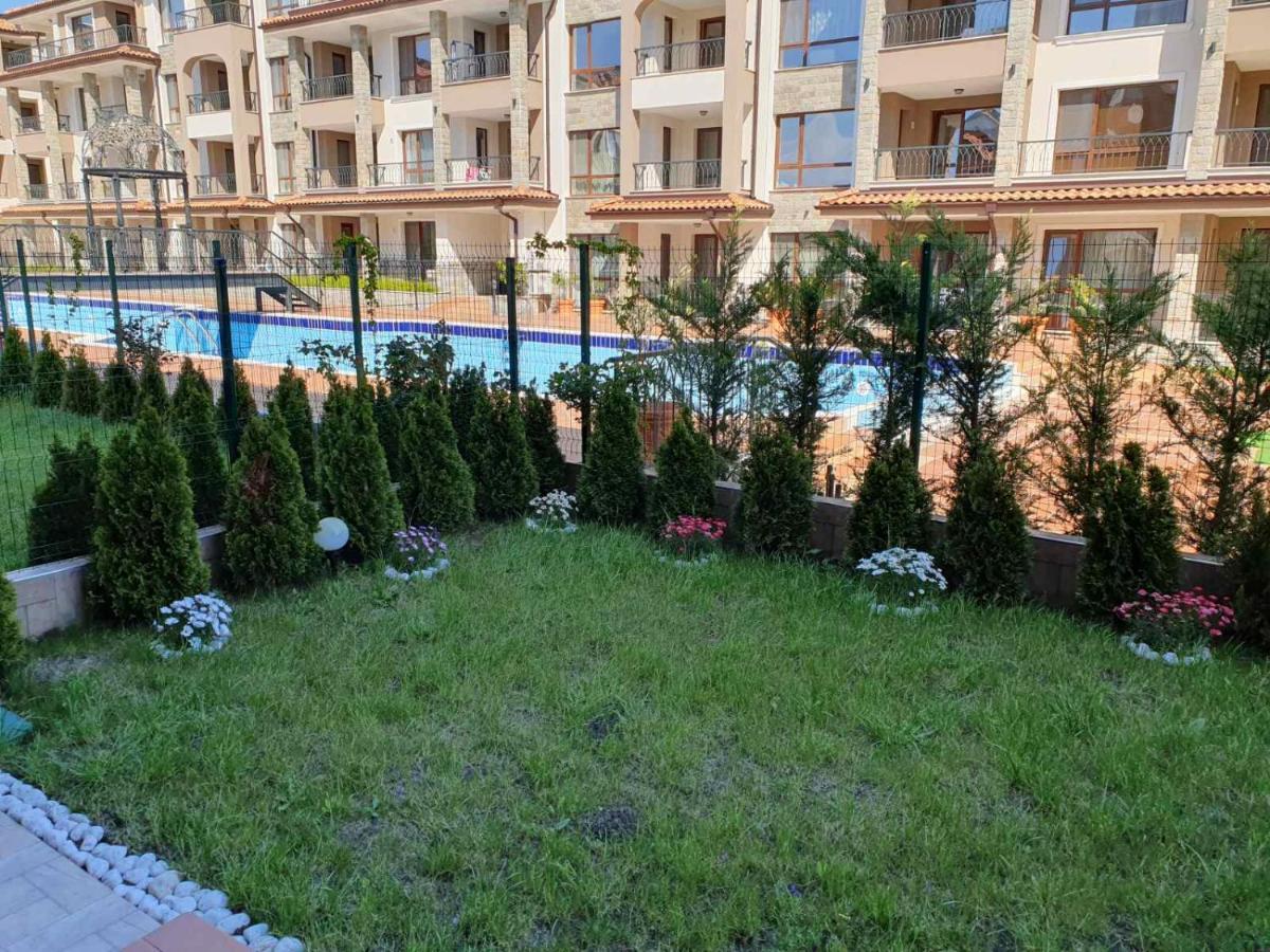 Appartamento Sarafovo Sea Star Burgas Esterno foto